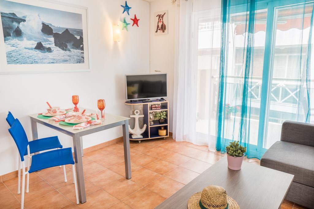 Apartamento En サロウ エクステリア 写真